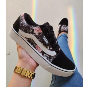 Vans - Preto com Flores